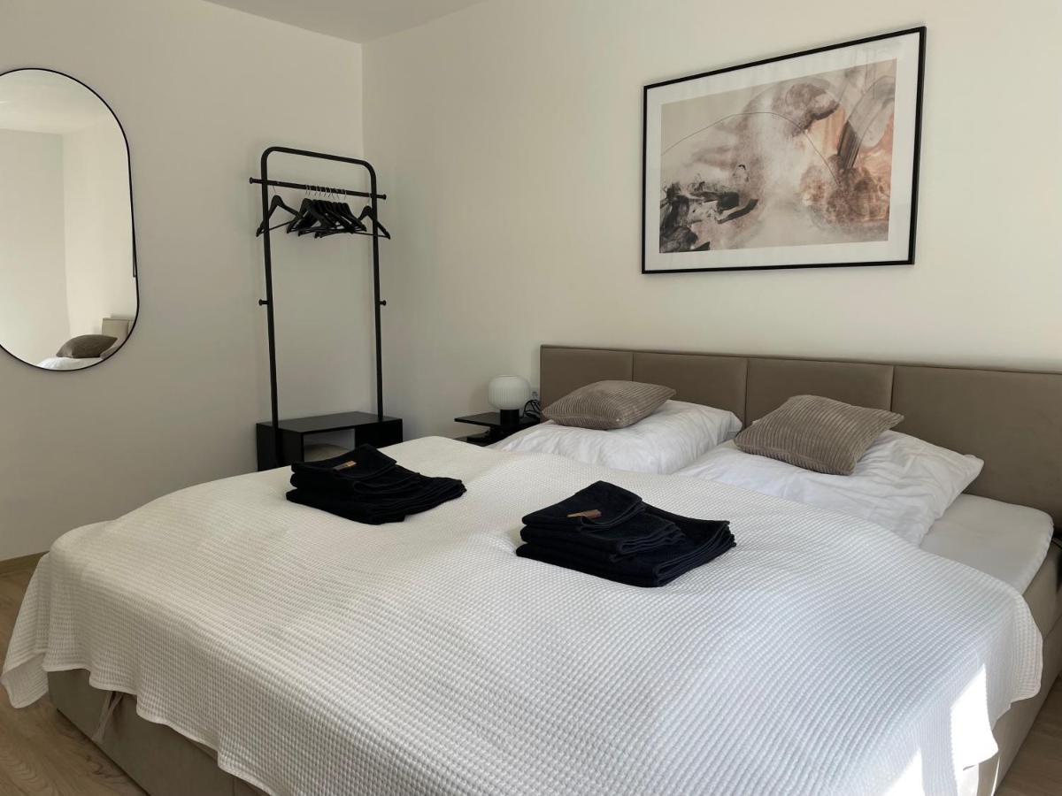 Lightplace • Design • Boxspring • Balkon • 2 Smart Tv •Innenstadt Braunschweig Exterior foto
